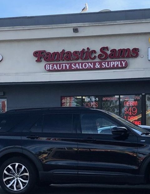 A Fantastic Sams salon.
